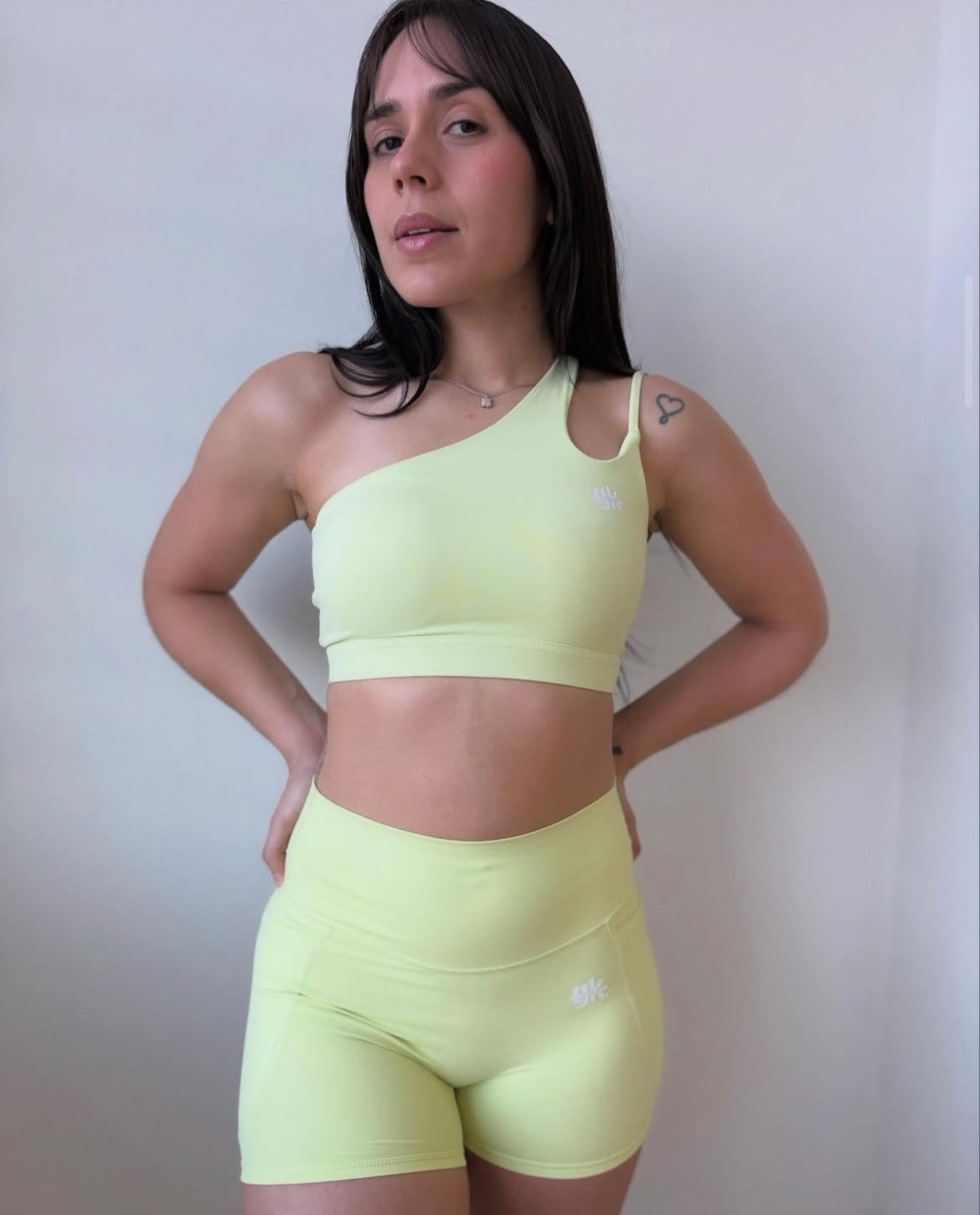 Set Samira